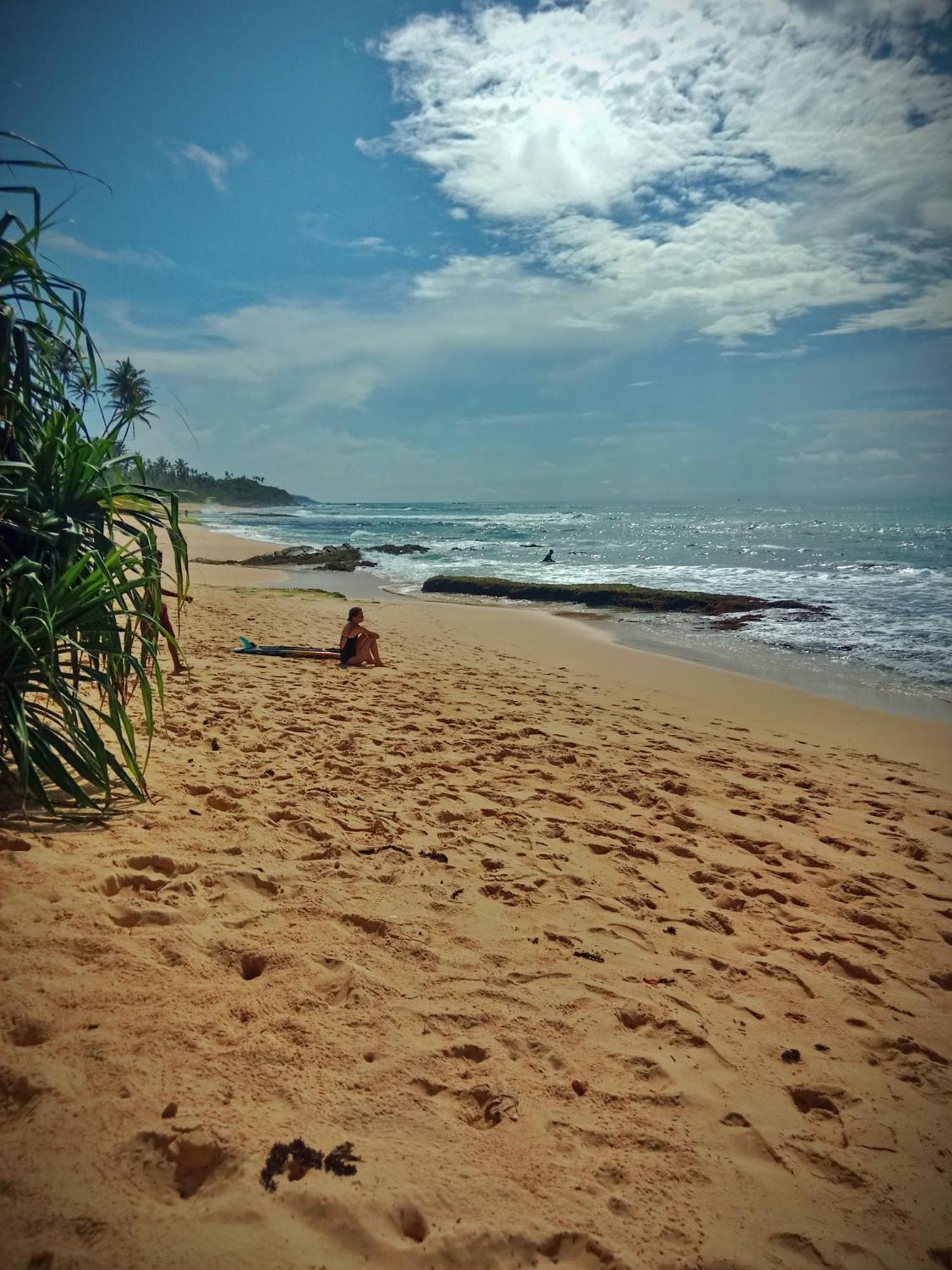 Sandaru Surffing Inn Weligama Exterior foto